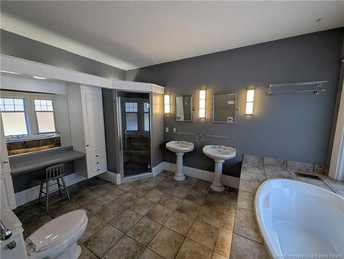 775 Murray, Bathurst, NB 