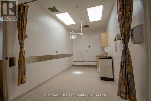 101 - 200 James Street S, Hamilton (Durand), ON 