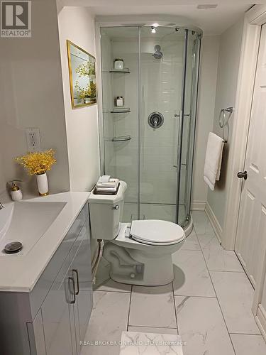 Bsmt - 12 Villa Road, Toronto, ON - Indoor Photo Showing Bathroom