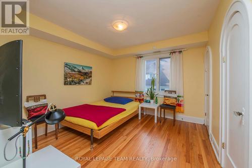 60 Goulburn Avenue, Ottawa, ON - Indoor Photo Showing Bedroom