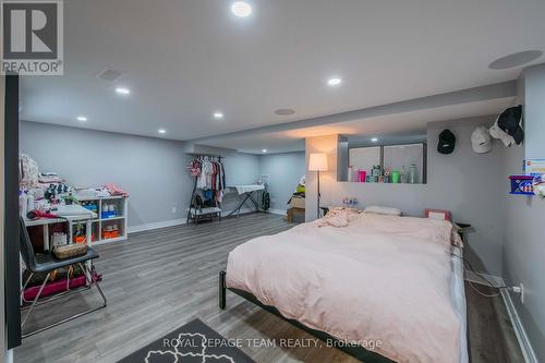 60 Goulburn Avenue, Ottawa, ON - Indoor Photo Showing Bedroom