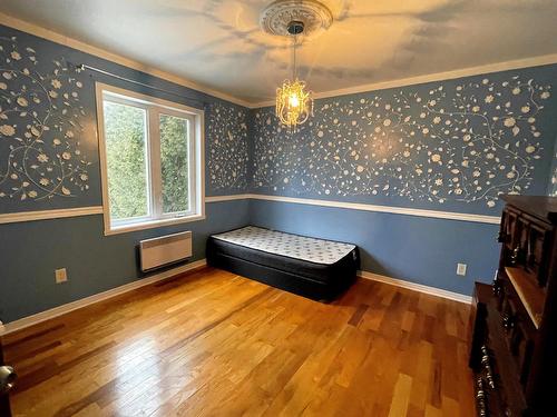 Chambre à coucher - 52 Rue Ross, Saint-Jean-Sur-Richelieu, QC - Indoor Photo Showing Other Room
