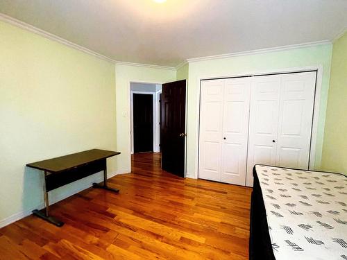 Chambre à coucher - 52 Rue Ross, Saint-Jean-Sur-Richelieu, QC - Indoor Photo Showing Bedroom