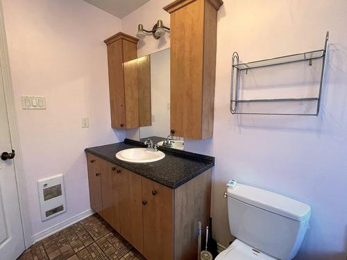 Salle de bains - 52 Rue Ross, Saint-Jean-Sur-Richelieu, QC - Indoor Photo Showing Bathroom
