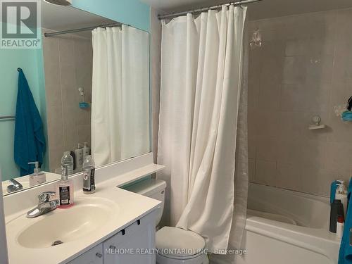 2005 - 35 Bales Avenue, Toronto, ON - Indoor Photo Showing Bathroom
