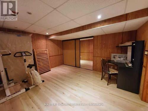 24 Golden Oak Avenue, Richmond Hill, ON - Indoor