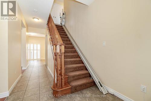 2341 Vanessa Drive, Burlington, ON - Indoor Photo Showing Other Room