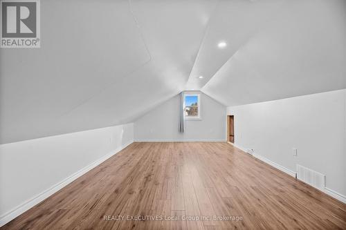 570 Nipissing Street, North Bay (West End), ON - Indoor Photo Showing Other Room