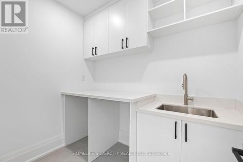 1610 Kenmuir Avenue, Mississauga, ON - Indoor