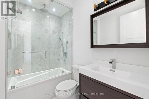 1610 Kenmuir Avenue, Mississauga, ON - Indoor Photo Showing Bathroom