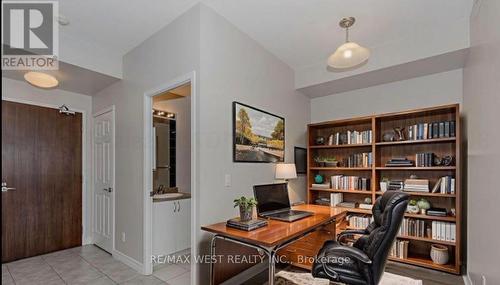 1812 - 339 Rathburn Road W, Mississauga, ON - Indoor Photo Showing Office