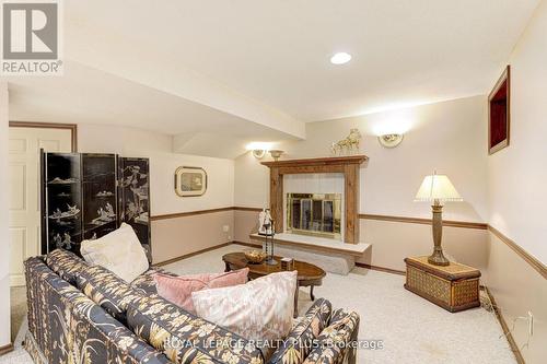 1760 Featherston Court, Mississauga, ON - Indoor With Fireplace