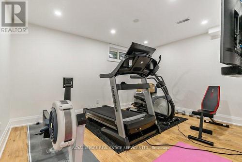 2498 Robin Drive, Mississauga, ON - Indoor Photo Showing Gym Room