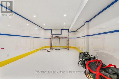 2498 Robin Drive, Mississauga, ON - Indoor Photo Showing Other Room