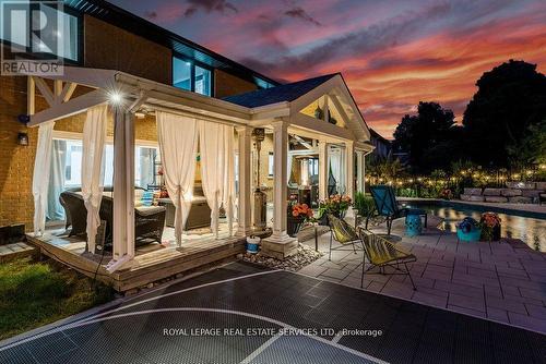 2498 Robin Drive, Mississauga, ON - Outdoor With Deck Patio Veranda