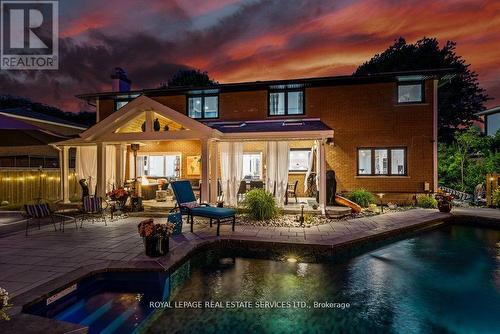 2498 Robin Drive, Mississauga, ON - Outdoor With In Ground Pool With Deck Patio Veranda
