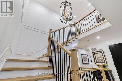 2498 Robin Drive, Mississauga, ON - Indoor Photo Showing Other Room