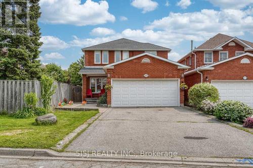 4679 OWL CIRCLE  Mississauga, ON L4Z 2W8