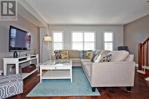 8 - 3000 Lake Shore Blvd West Boulevard, Toronto, ON - Indoor Photo Showing Living Room
