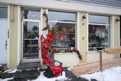 1103 Rue Main  Ayer's Cliff, QC J0B 1C0