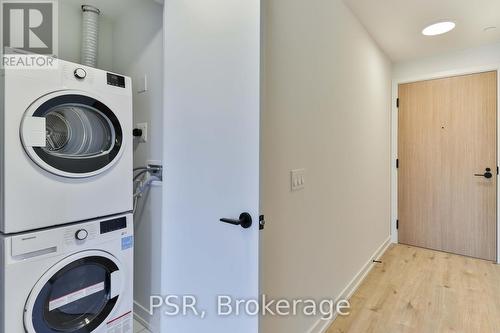 1106 - 35 Parliament Street, Toronto, ON - Indoor Photo Showing Laundry Room