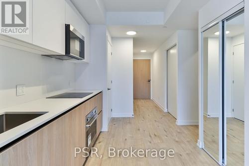 1106 - 35 Parliament Street, Toronto, ON - Indoor