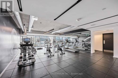 2409 - 170 Bayview Avenue, Toronto, ON - Indoor Photo Showing Gym Room