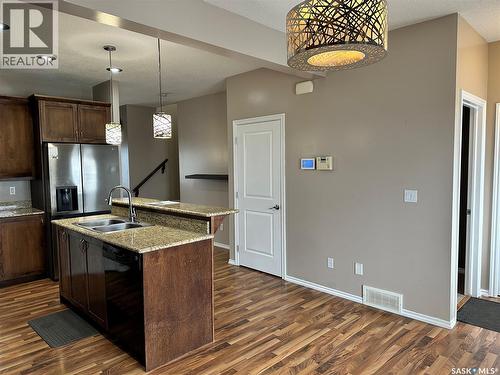 110 Lynd Crescent, Saskatoon, SK - Indoor Photo Showing Kitchen With Double Sink