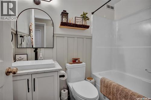 439 Snead Crescent, Warman, SK - Indoor Photo Showing Bathroom