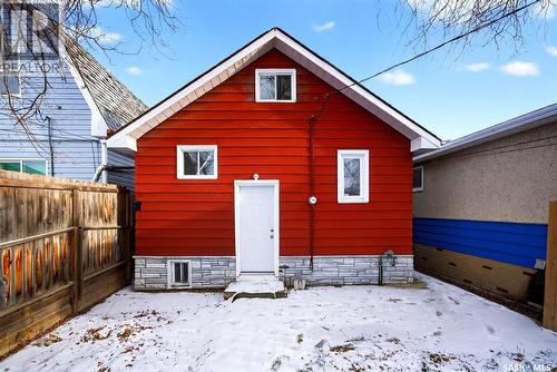 1216 Mctavish Street, Regina, SK - Outdoor With Exterior