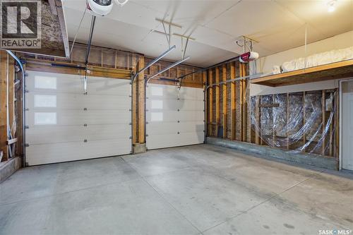 1107 Werschner Crescent, Saskatoon, SK - Indoor Photo Showing Garage