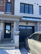 5993 SAIGON STREET  Mississauga, ON L5V 3B2