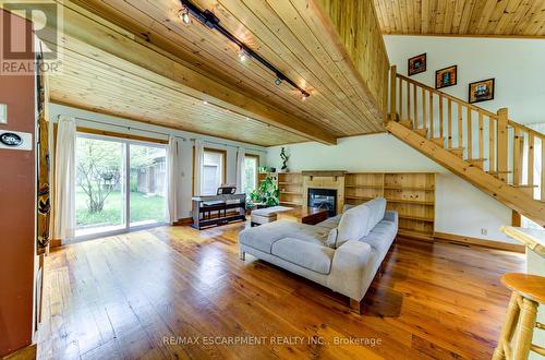 109 Hope Street, Blue Mountains, ON - Indoor