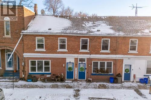 A&B - 18 King Street, Haldimand, ON - Outdoor
