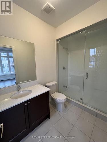 130 Wraggs Road, Bradford West Gwillimbury, ON - Indoor Photo Showing Bathroom