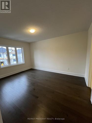 130 Wraggs Road, Bradford West Gwillimbury, ON - Indoor Photo Showing Other Room
