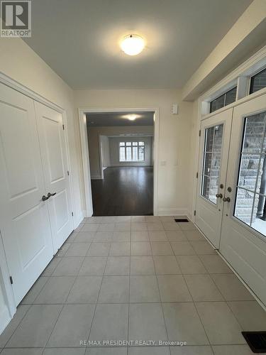 130 Wraggs Road, Bradford West Gwillimbury, ON - Indoor Photo Showing Other Room