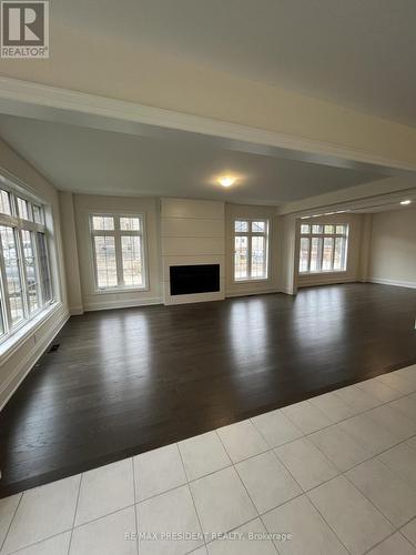 130 Wraggs Road, Bradford West Gwillimbury, ON - Indoor