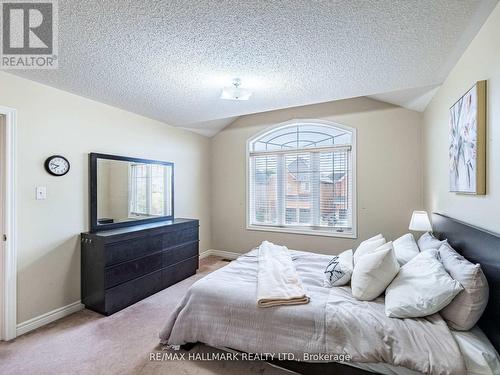 3099 Velmar Drive, Mississauga, ON - Indoor Photo Showing Bedroom