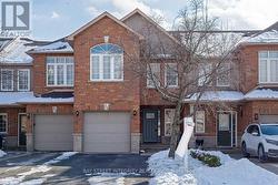 13 VANSICKLE STREET  Hamilton, ON L9G 5E6