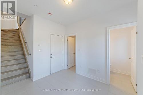 43 - 2140 Trafalgar Road, Oakville (Ro River Oaks), ON - Indoor Photo Showing Other Room