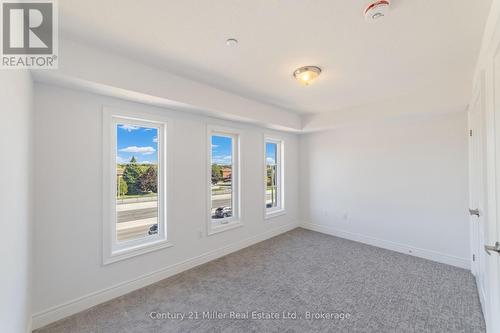 43 - 2140 Trafalgar Road, Oakville (Ro River Oaks), ON - Indoor Photo Showing Other Room