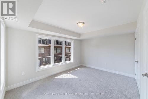 43 - 2140 Trafalgar Road, Oakville (Ro River Oaks), ON - Indoor Photo Showing Other Room