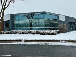 200-2575 OUELLETTE Avenue  Windsor, ON N8X 1L9