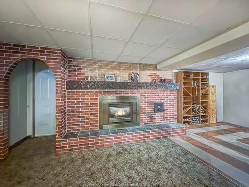 305 Maple Avenue, Lasalle, ON 