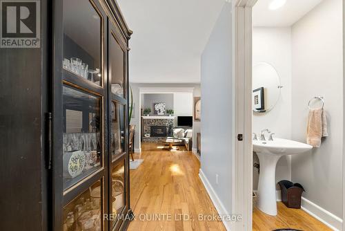 5 - 99 Bridge Street E, Belleville (Belleville Ward), ON - Indoor