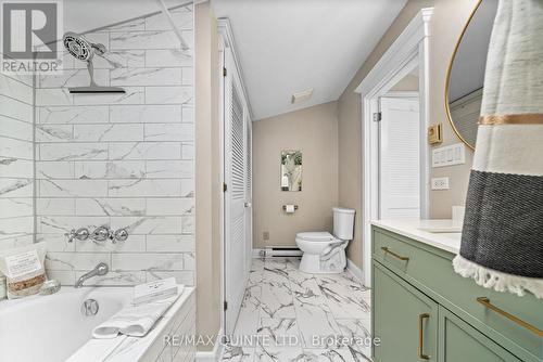 5 - 99 Bridge Street E, Belleville (Belleville Ward), ON - Indoor Photo Showing Bathroom