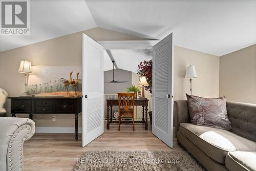 5 - 99 Bridge Street E, Belleville (Belleville Ward), ON - Indoor