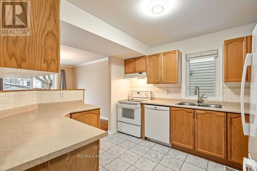 128 Boulder Way, Ottawa, ON - Indoor Photo Showing Kitchen With Double Sink
