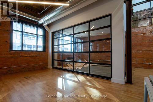 400 - 59 King Street E, Hamilton (Beasley), ON 